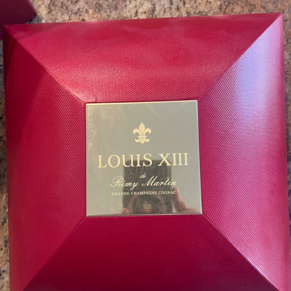 Louis VIII bottle and case - Picture 4 of 5